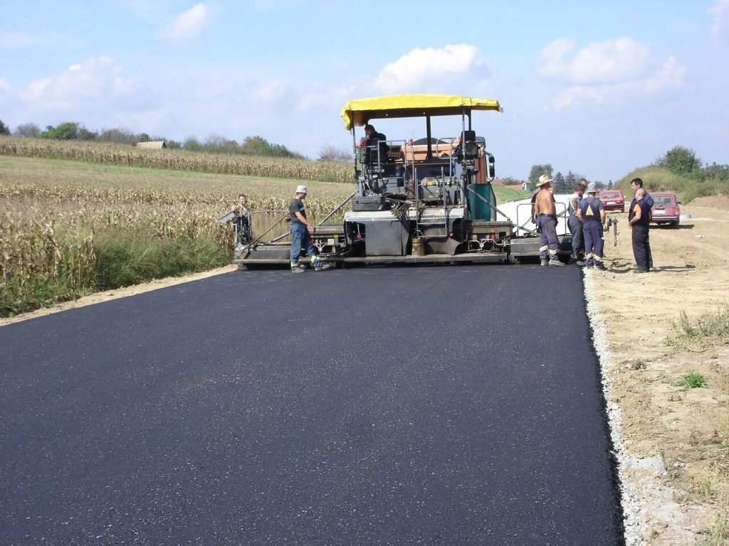 How can I choose the Best Pavement Contractor?