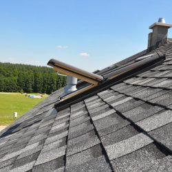 Things to check before hiring roofing companies near me